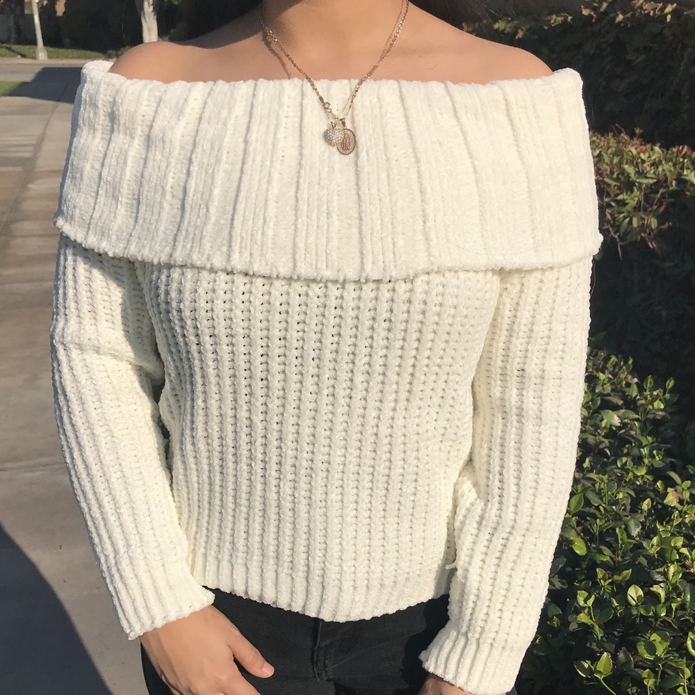 Long sleeve off shoulder chenille cream top